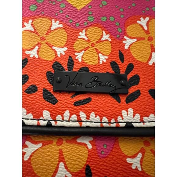 NWOT- Vera Bradley Crossbody - Picture 3 of 5